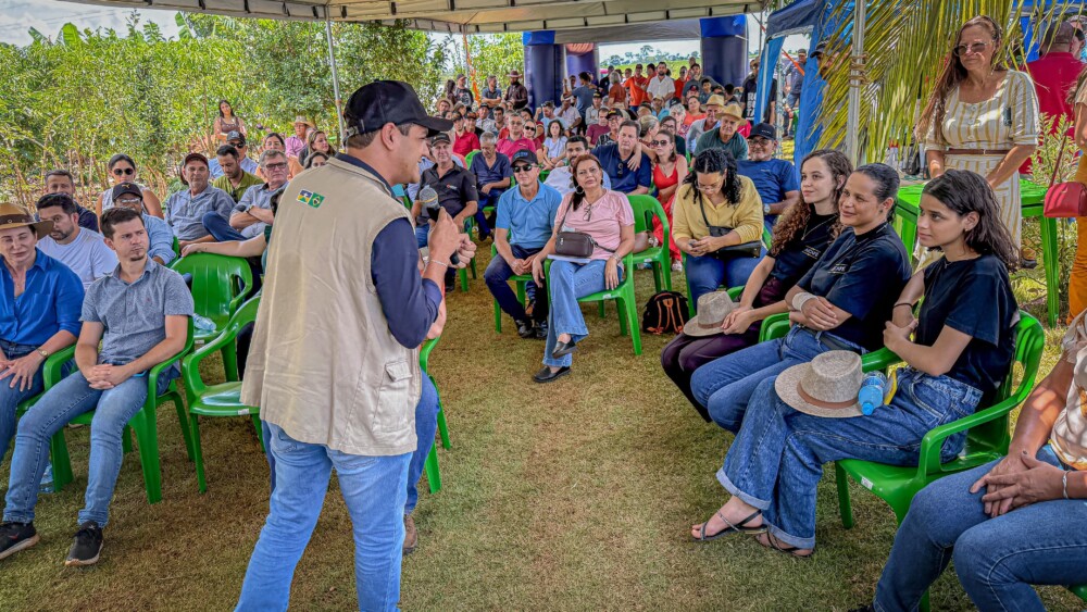 Deputado Cássio Gois prestigia entrega do Prêmio ConCafé 2024 em Rolim de Moura