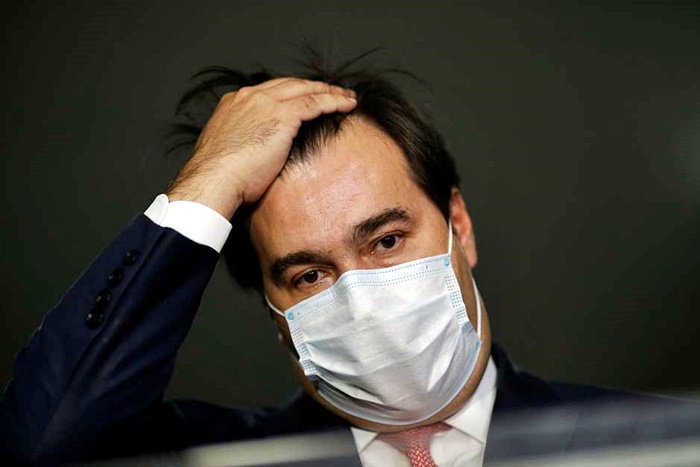 DEM decide expulsar Rodrigo Maia da sigla, diz Arthur Maia