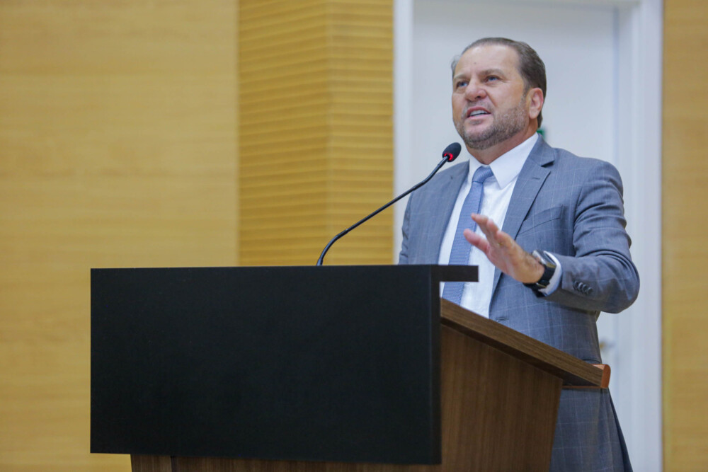 Cirone anuncia oferta de novos serviços de saúde e implantação do Tudo Aqui