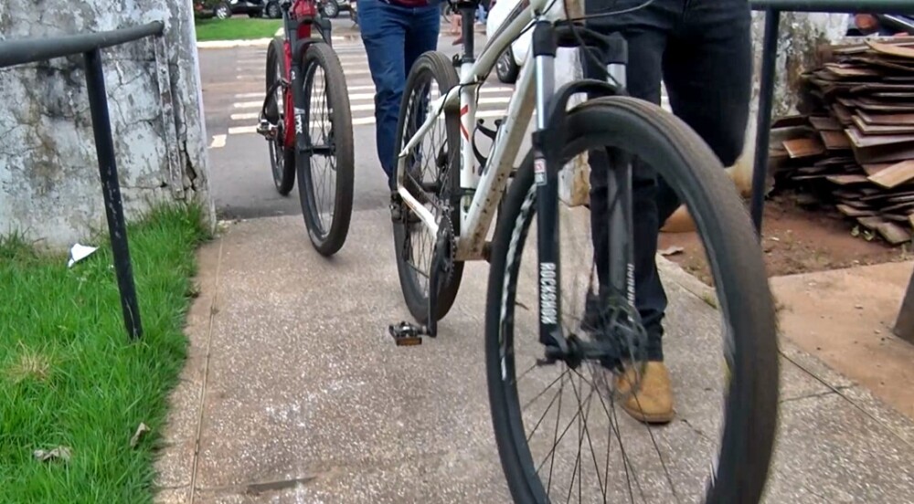 Homem investiga e localiza bikes furtadas em Cacoal; acionou a PM