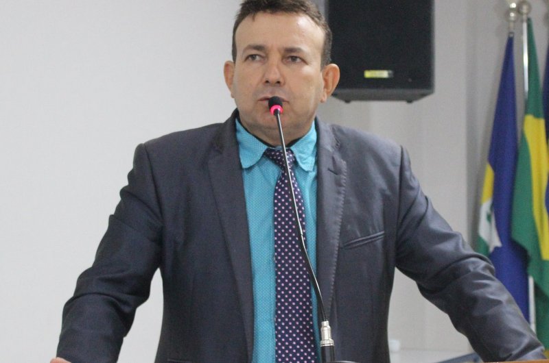 Vereador Marcão de Tarilândia, chama Elias Resende de ‘mentiroso’ na tribuna, em Jaru, RO