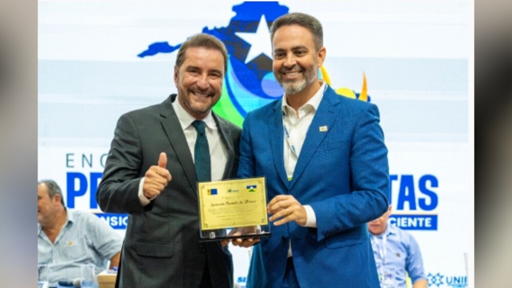 Hildon Chaves pode sair do PSDB para abrir caminho para prefeito Léo Moraes após fusão de partidos políticos