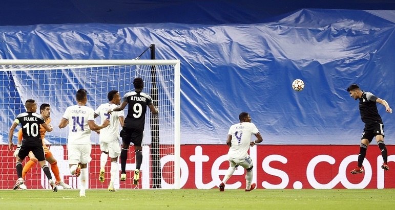 PSG vence City com 1º gol de Messi; Real perde para zebra em casa