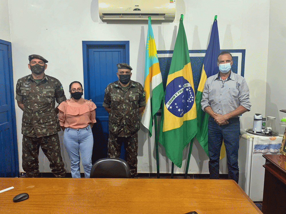 Prefeito de Alvorada d’Oeste, RO Vanderlei Tecchio toma posse como presidente da Junta Militar