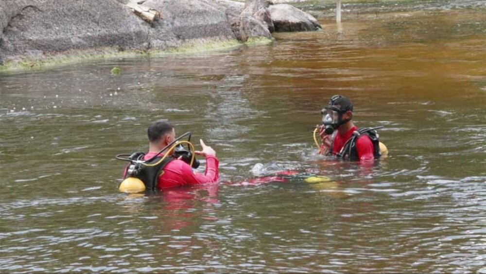 Bombeiros Militares participam de treinamento de mergulho em Cacoal, RO