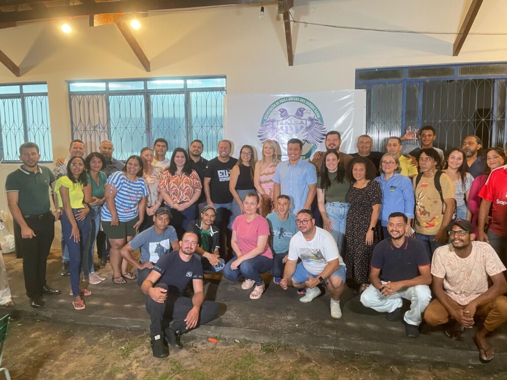 Associações de surdos recebem apoio de Cirone