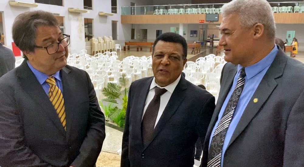 Melki Donadon celebra recuperação da Covid-19, ao lado de amigos em Vilhena, RO