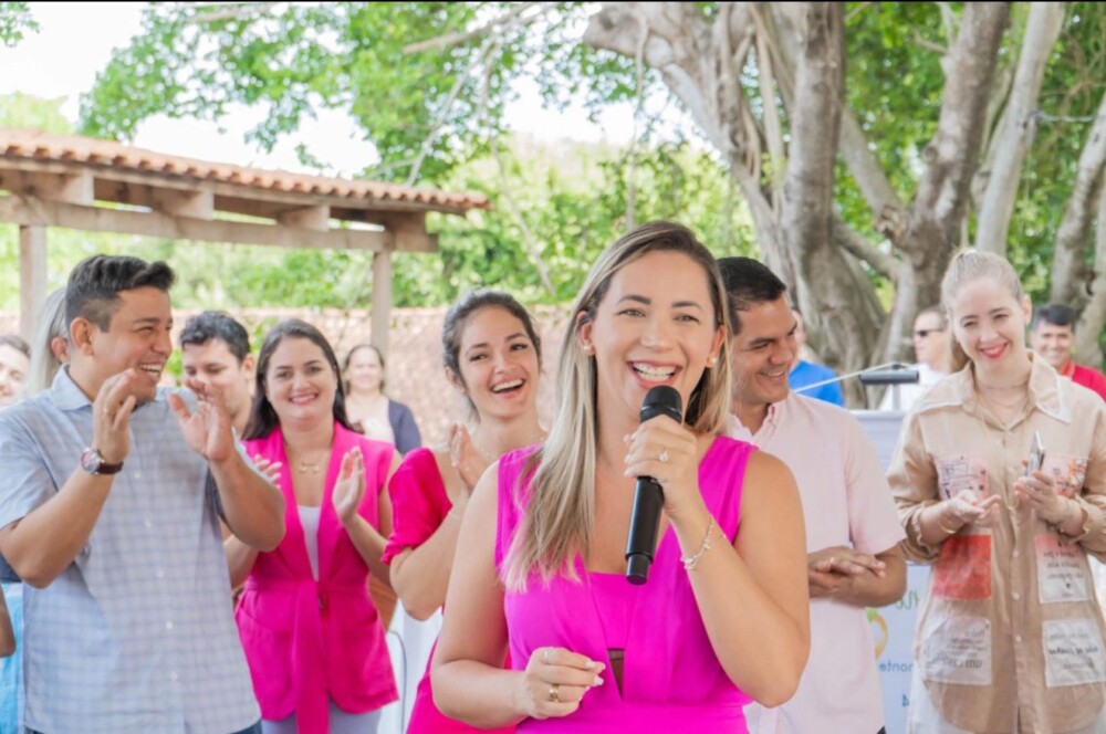 Joliane Furia lidera pesquisa para deputado federal na Região do Café em Rondônia