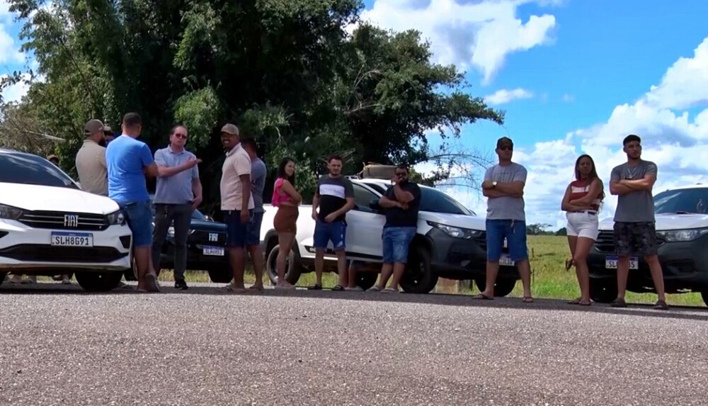 Amigos de Anderson Granetto realizam carreata pedindo justiça pela morte do vendedor