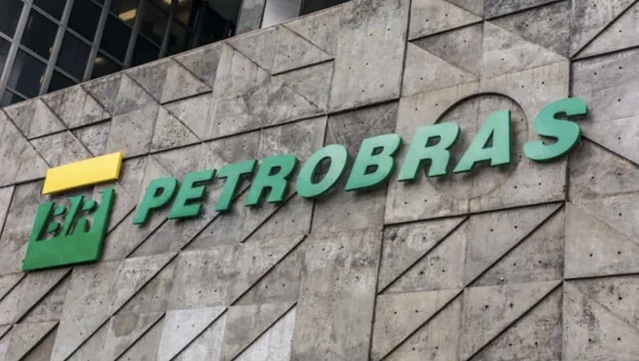 Petrobras ignora indignação geral e aumenta gasolina e gás de botijão em 7,2%