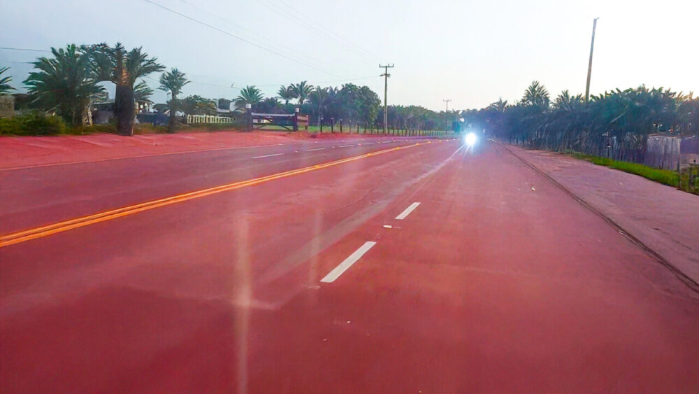 Rodovia-387 recebe melhorias com asfalto novo, terceira faixa, sinalização e recuperação em toda extensão em Espigão do Oeste