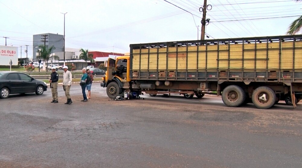 Motociclista fica ferido na BR-364 com Linha 208 em Cacoal