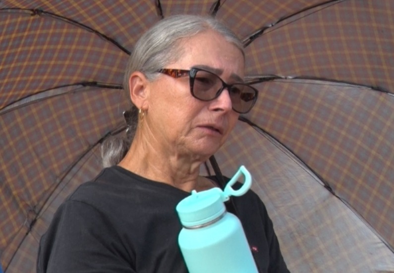 Mãe de Izabio Campana Clama por Justiça durante reconstituição de atropelamento