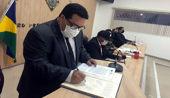 Peragibe Félix, assume interinamente o comando de Ouro Preto do Oeste, RO