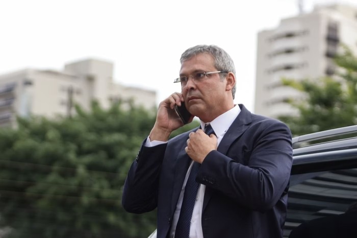 Líder do PT reage a Motta contra aumento de ganho de deputados