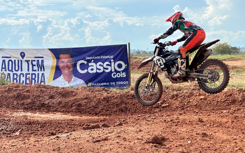 Alta Floresta recebe 3ª Etapa do Regional Sul de Motocross com forte apoio do deputado Cássio Gois