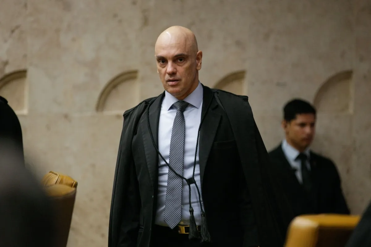 Moraes fala em “tumulto processual” e rejeita pedido da defesa de Bolsonaro