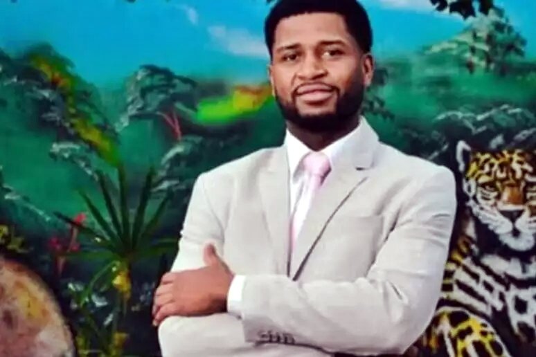 PM diz que houve 'erro de avaliação' de policial que matou jovem com tiro na cabeça em SP