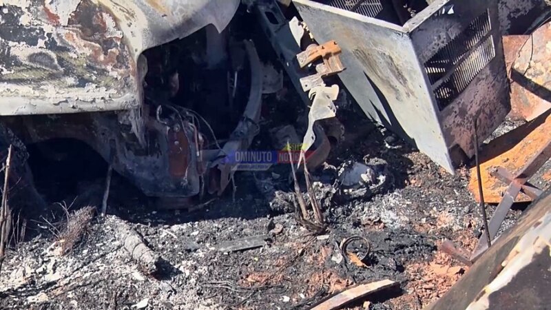 Incêndio criminoso devasta estoque de veículos da Secretaria de Obras de Cacoal