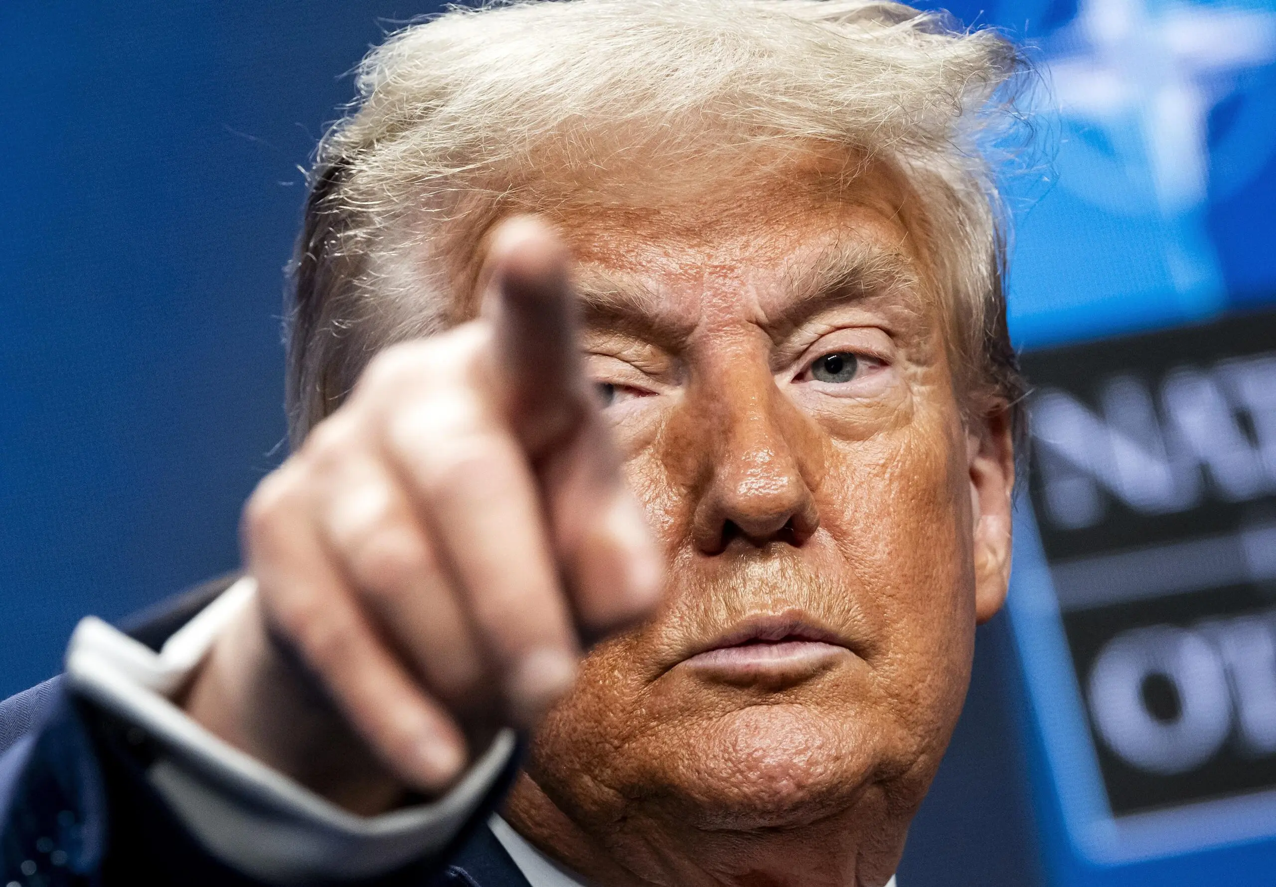 Recado enviado da Casa Branca ao Planalto foi claro: “Deixem Bolsonaro em paz!”