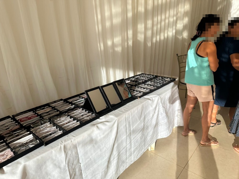 Vigilância Sanitária apreende equipamentos e encerra atendimentos oftalmológicos ilegais em Jaru