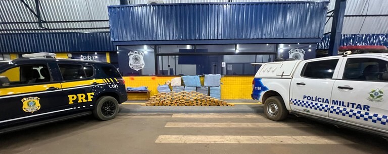 Em Vilhena, PRF apreende quase meia tonelada de drogas durante fiscalização de trânsito