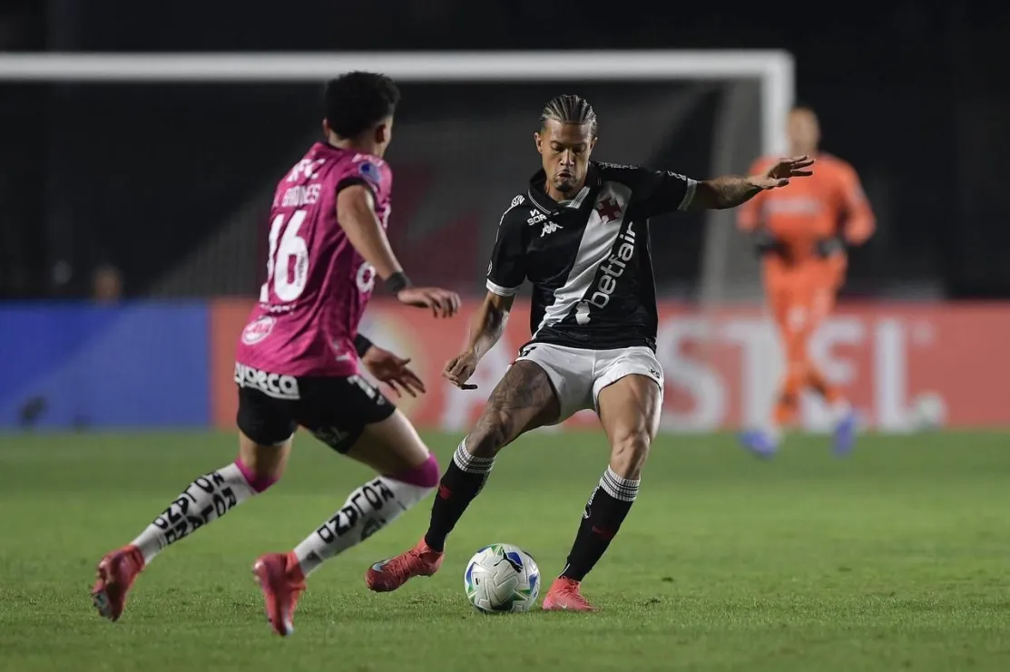 Sob protestos, Vasco só empata com Del Valle e dá adeus à Sul-Americana