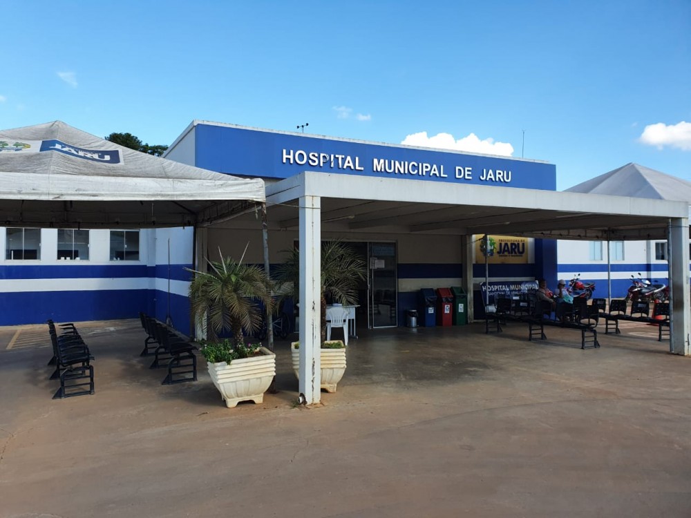 Duas pessoas estão hospitalizadas em Jaru, RO por causa de Covid-19