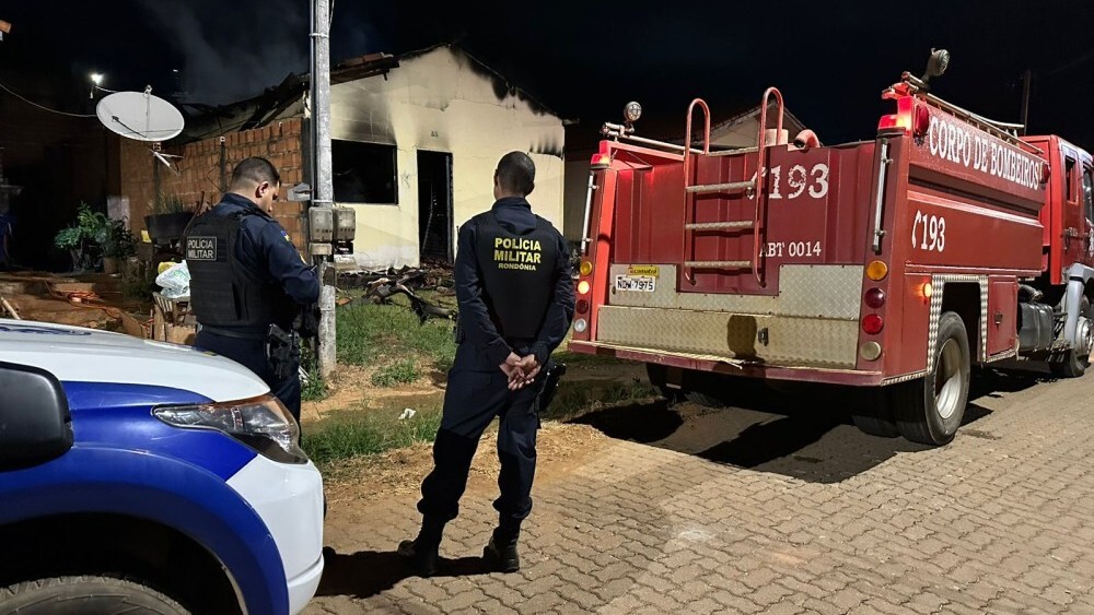 Mulher morre carbonizada após incêndio em residência