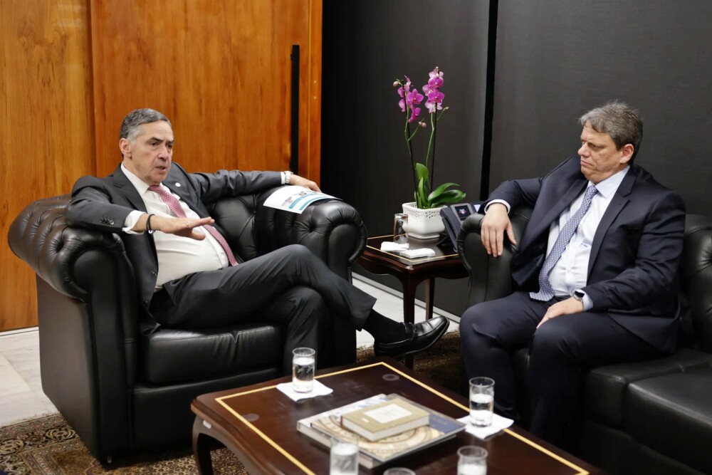 Esquerda cerca Tarcísio no STF e repete ofensiva feita contra governo Bolsonaro