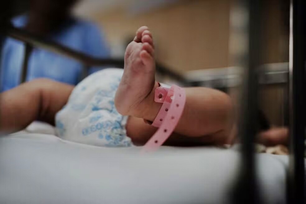 Mãe é presa ao levar bebê com o crânio fraturado para a UPA em Porto Velho