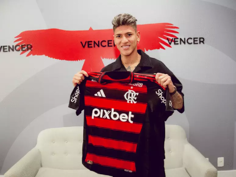 Flamengo: a declaração de Carrascal sobre comparações com Arrascaeta