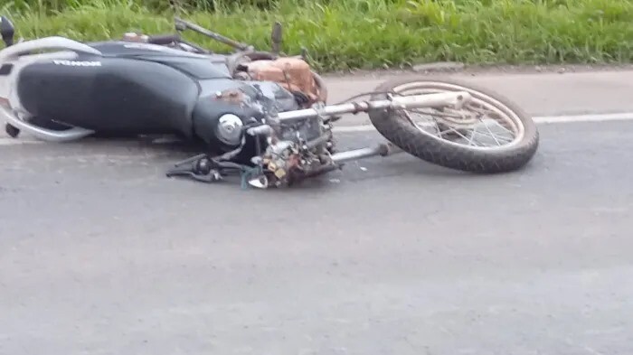 Grave acidente deixa motociclista ferido em Pimenta Bueno