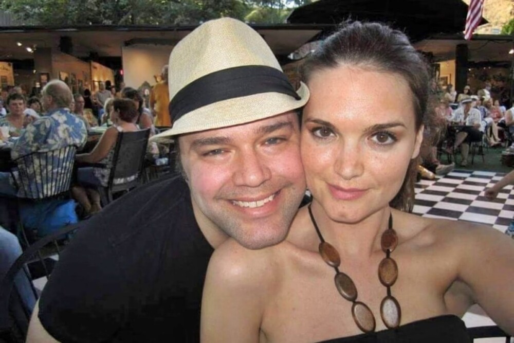 Entenda como atriz ficou grávida de marido que morreu há 10 anos