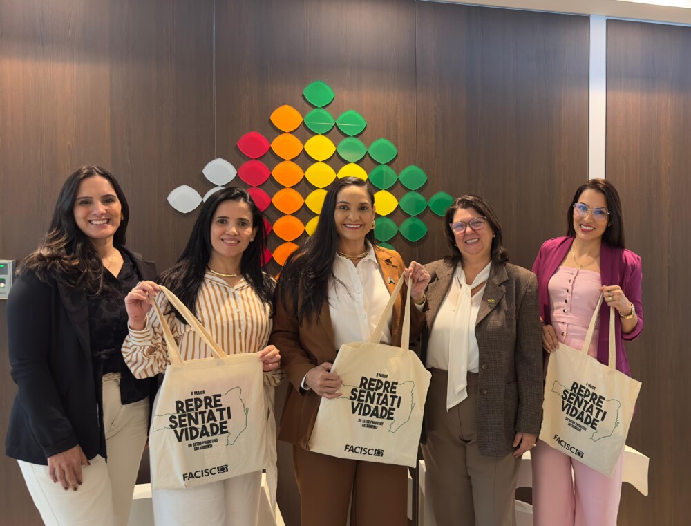 FACER e FACISC fortalecem laços e promovem intercâmbio de boas práticas para o associativismo