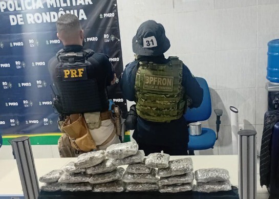PRF em Rondônia e PMRO prendem uma mulher e um homem por tráfico de drogas na capital