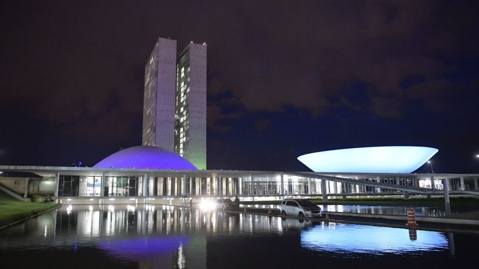 Agências reguladoras do governo Lula vivem caos e alegam estar próximas do colapso