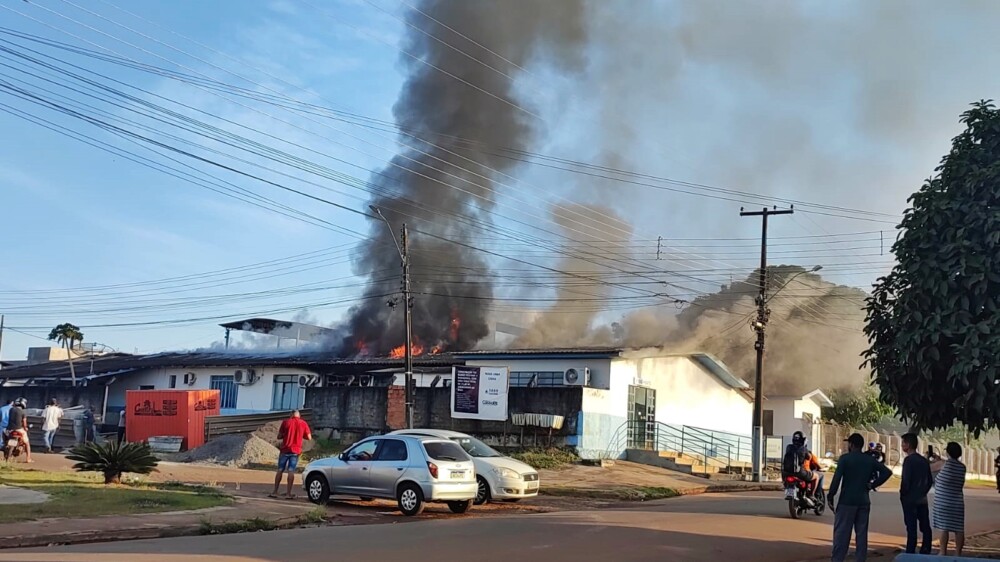 Incêndio atinge SAAE de Cacoal e compromete serviços de atendimento