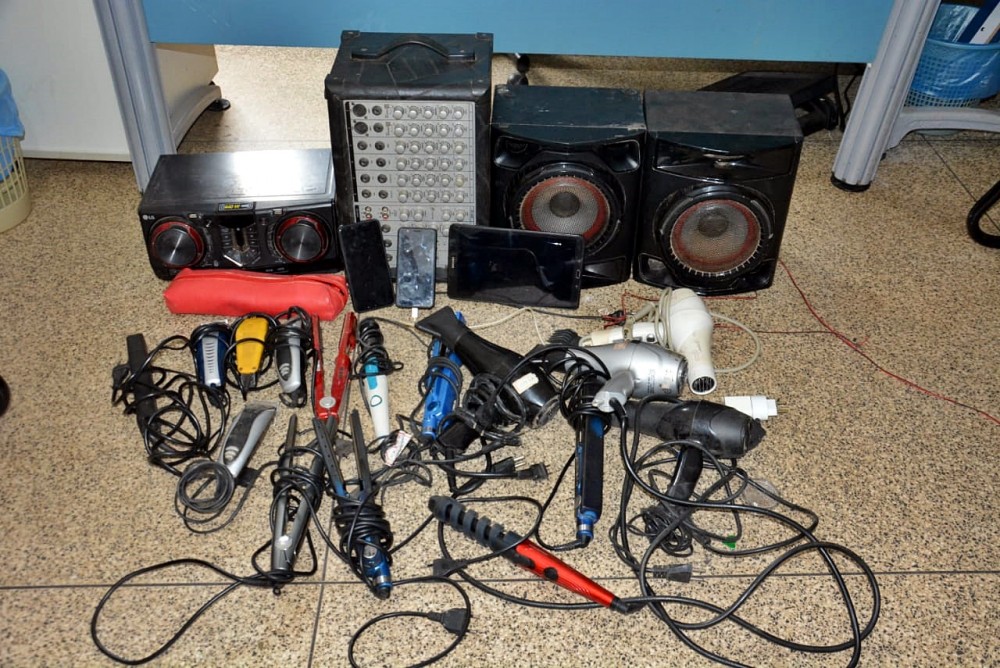 Polícia Civil em Jaru, RO apreende vários objetos suspeitos, em residência do setor 07