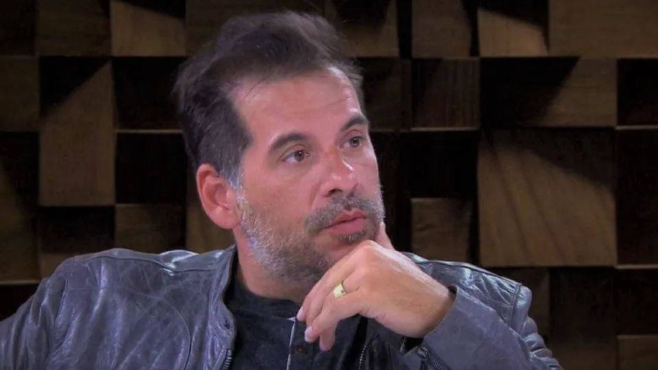 Leandro Hassum relembra prisão do pai por ligação com máfia italiana