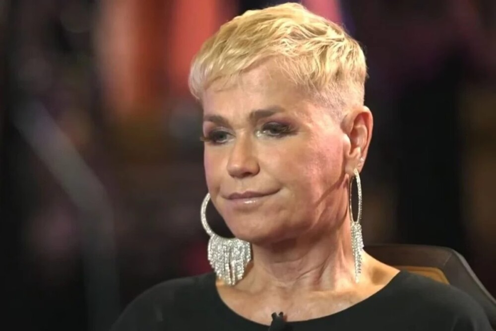 Fã de Xuxa expõe detalhes após ser alvo de notificação da artista