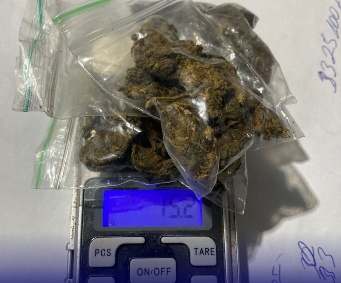 Adolescente de 16 anos é apreendido pela PM com droga, em Cacoal, RO