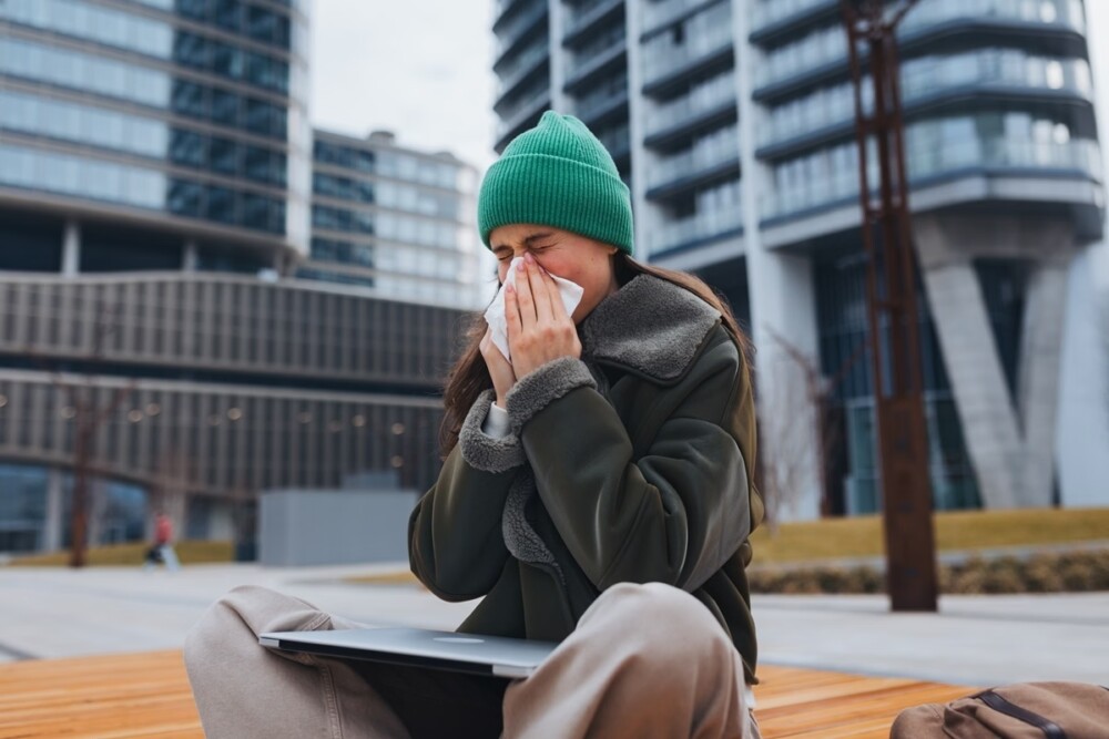 Atchim! Médicos explicam por que você não deve segurar o espirro