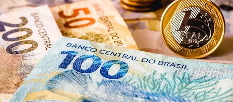 Brasil aponta para cenário fiscal “menos otimista” com déficit crescente em 2026