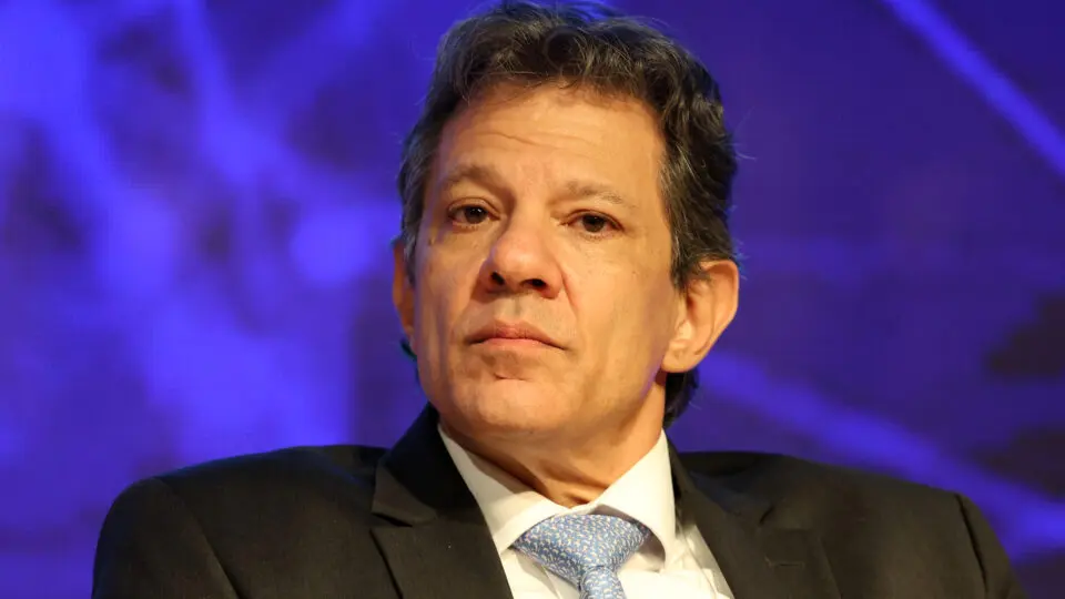 Governo aumenta em R$ 4 bi previsão e rombo nas contas vai a R$ 30,2 bilhões no ano