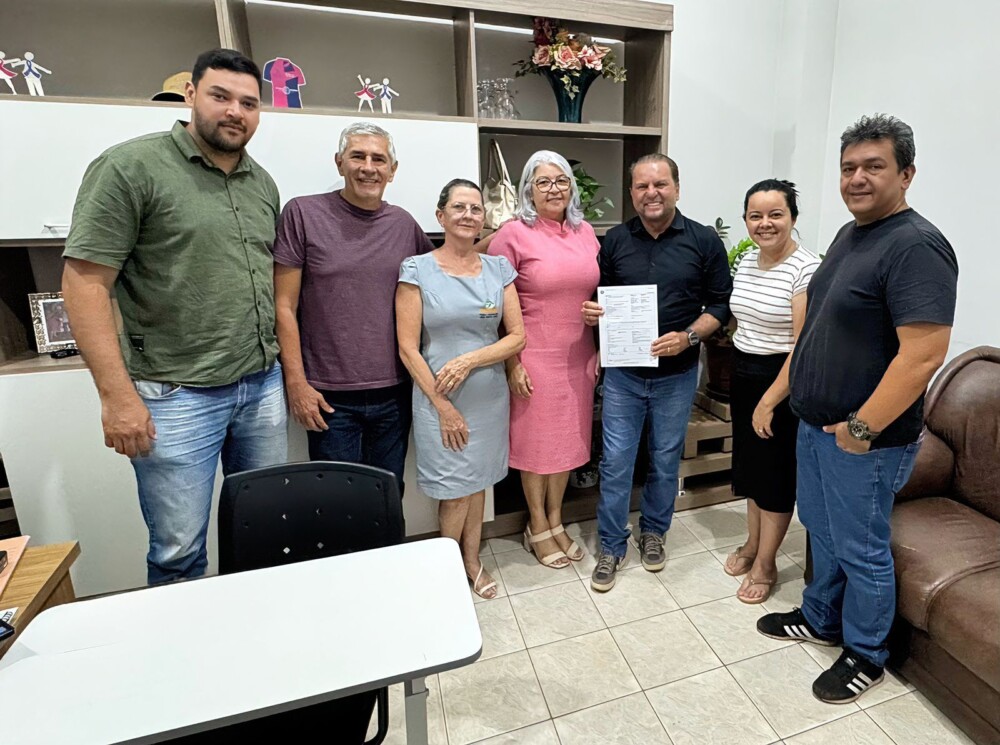 Apoio de Cirone fortalece trabalho de Associação Mulheres de Lenço