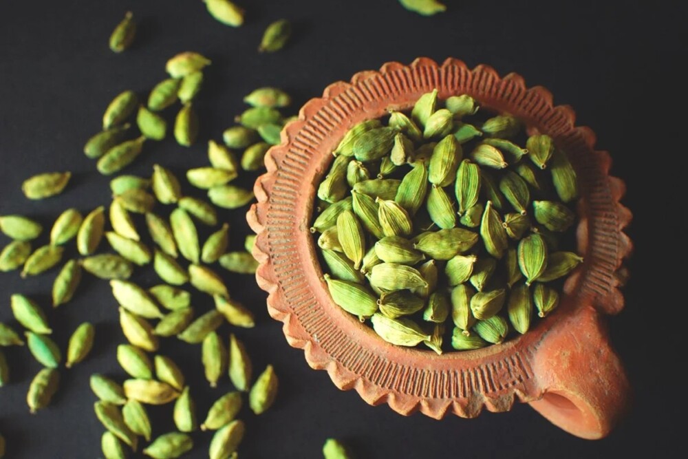 Chá anti-inflamatório ajuda na pressão arterial e melhora o mau hálito