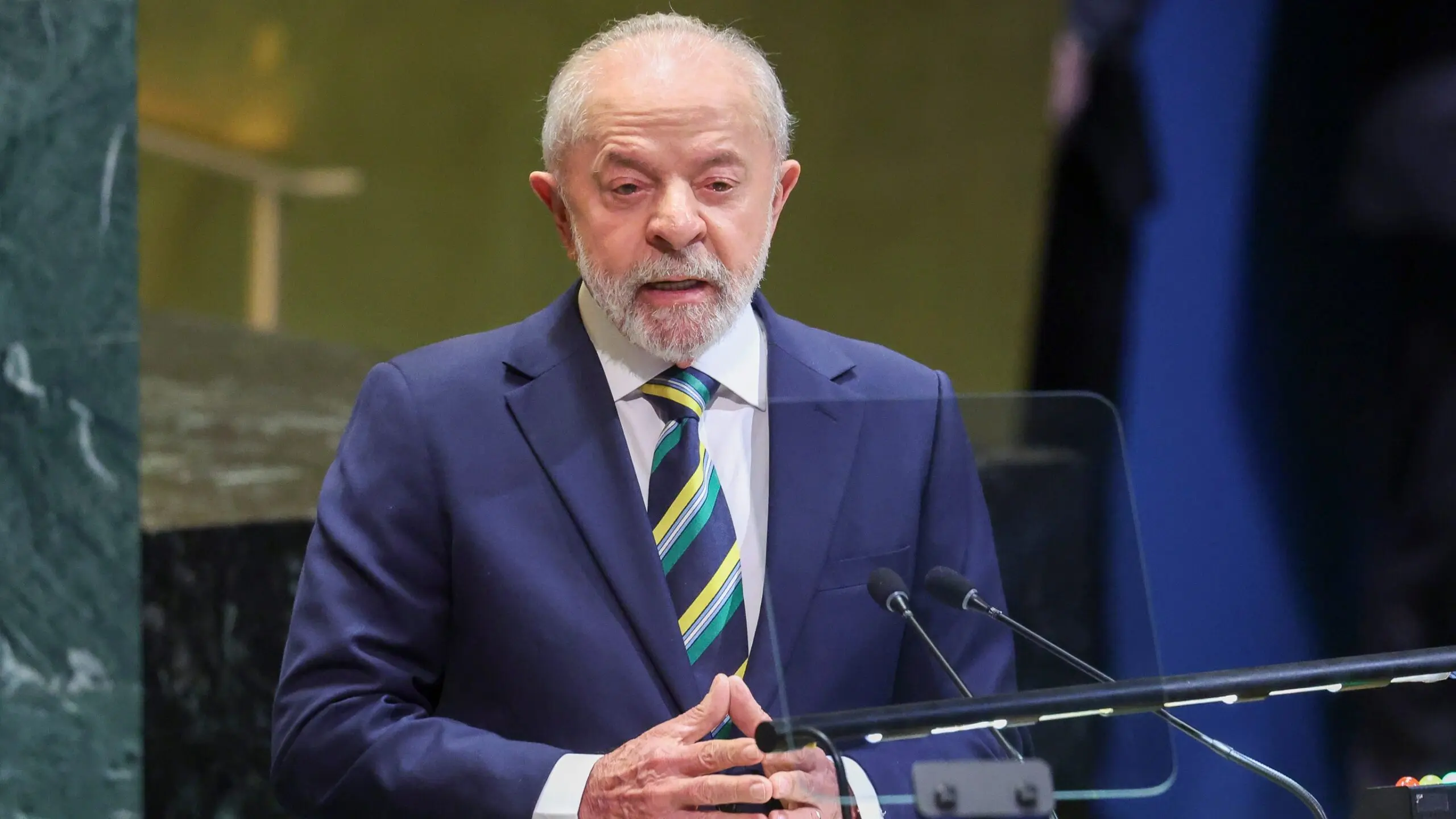 Bolsonaros lideram pesquisa no Acre e Lula perde em todos os cenários de 2º turno