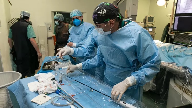 Médico jaruense é responsável por equipe que implantou menor marca passo do mundo