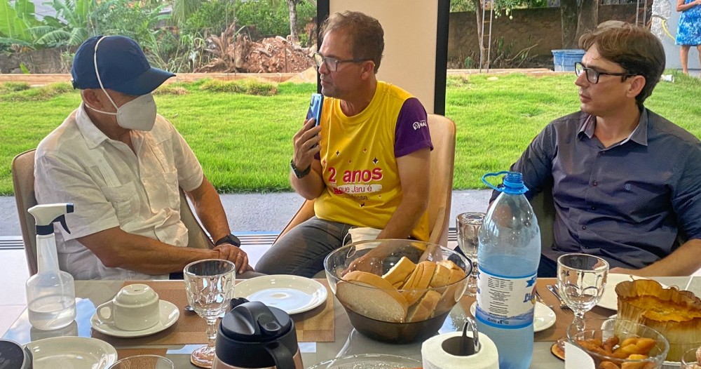 Senador Confúcio Moura visita Jaru e fala sobre escolha de nomes, para composição da nominata do MDB